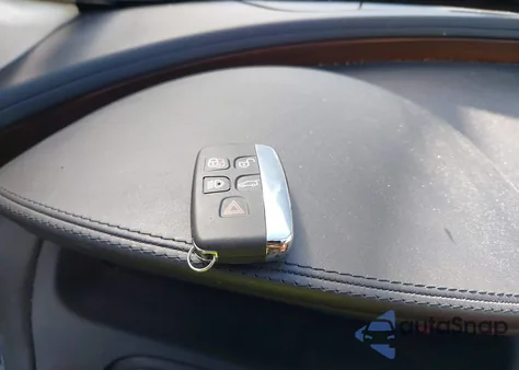 2012 Jaguar Xj Xjl Portfolio из США, поврежденный, VIN SAJWA2GB0CLV24201